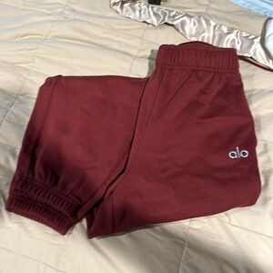Alo sweatpants